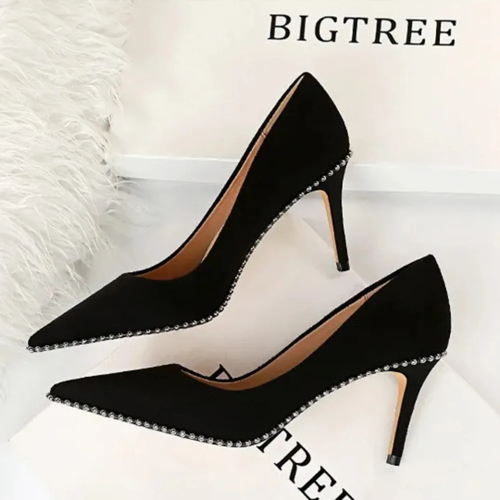 

Women's Wedding Heels Bridal Shoes Ladies High Heel Suede Shallow Mouth Pointed Metal Bead Nightclub Sexy Single Classic Shoe