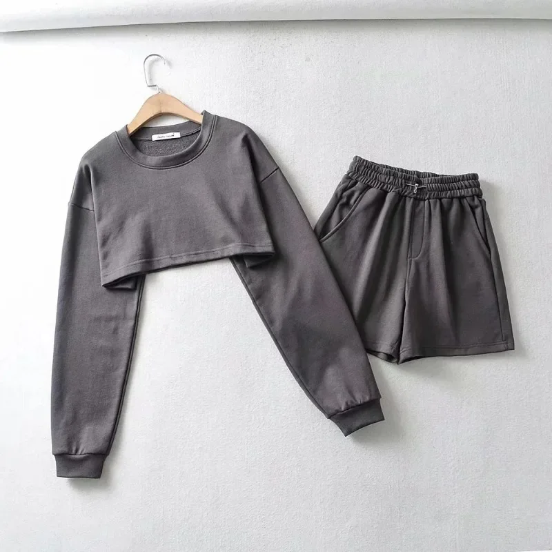 New Women Simple Sport Set Two Piece Set Solid Color Crop Tops and Shorts Loose Casual Chic Girls Suits Sping Autumn Tops Shorts