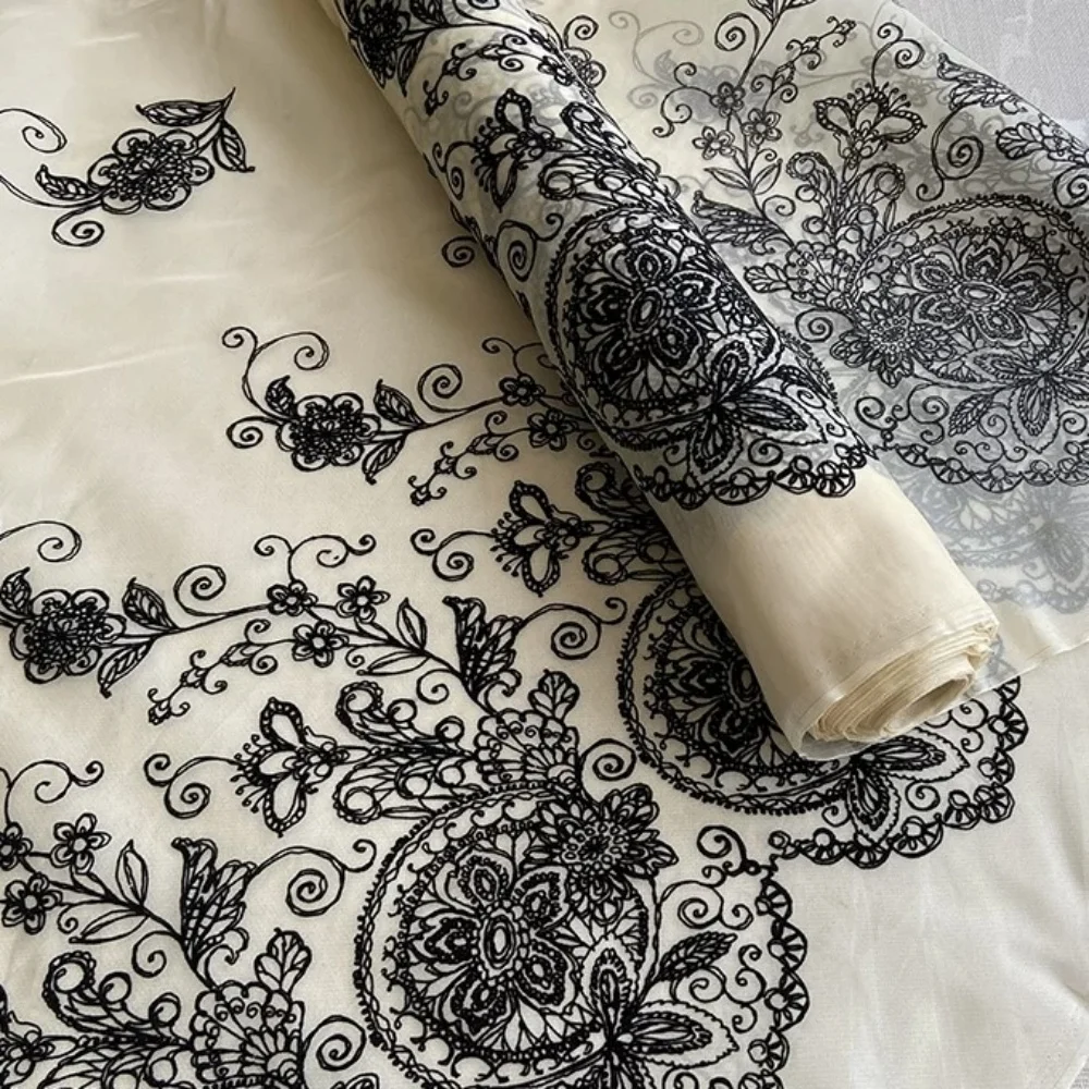 Graceful Printing Design Ready Goods Discount Price Stiff Feeling 100% Pure Silk Organza Fabric for Women Custom Wedding Dresses