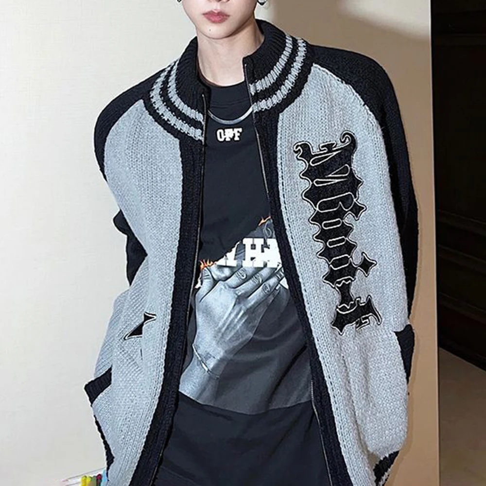 

Winter New Men's Embroidered Long-Sleeved Cardigan Sweater American Retro Fashion Trend High Street Casual Loose Niche Men's Top