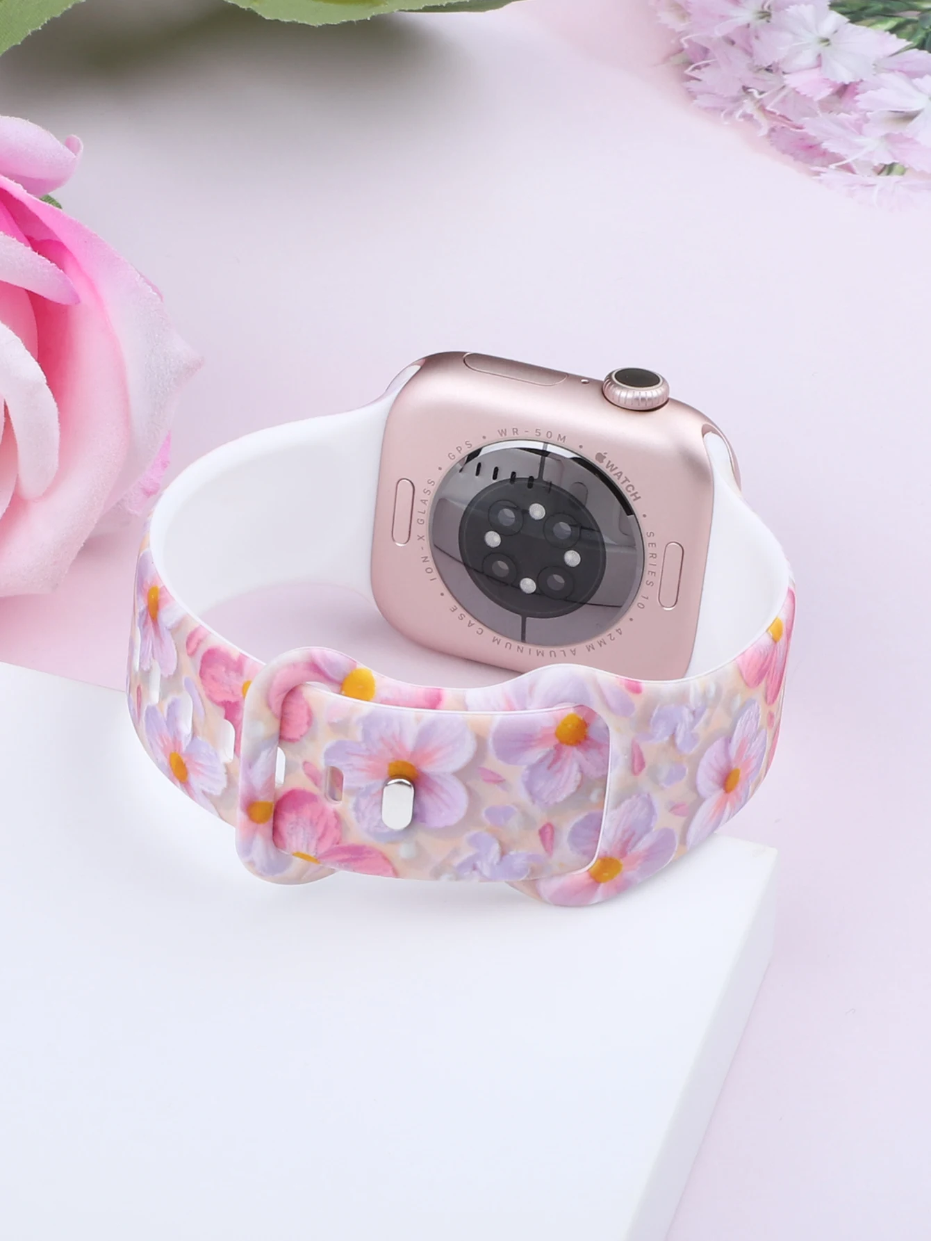For Apple Watch 38/40/41/44/45/S10 42/46/49mm women's floral silicone watchband，for  iWatch Series 10 9 8 7 6 5 4 3 2 1 SE Ultra - view 5