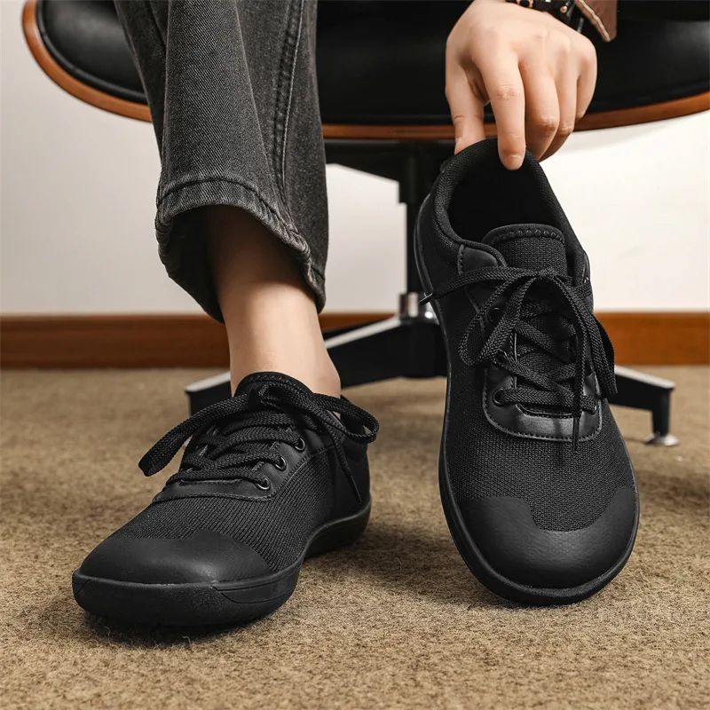 

Breathable Wide Fit Mesh Men's Sport Casual Shoes Training Rubber Sole Summer Unisex Slip-On Grid Lining Comfortable Sneakers