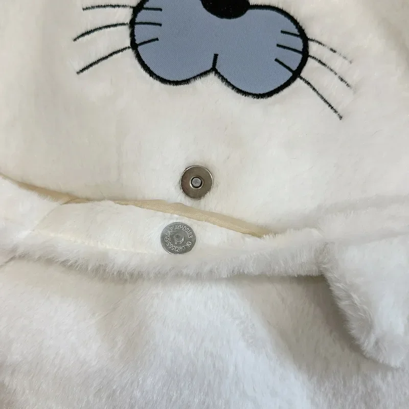 Tierischer Cartoon-Pinguin-Plüschrucksack Kawaii Hai-Siegel-Weiche Flauschige Schultasche für Teenager Tägliche Reise-Schultertasche Geschenk – Detail 9
