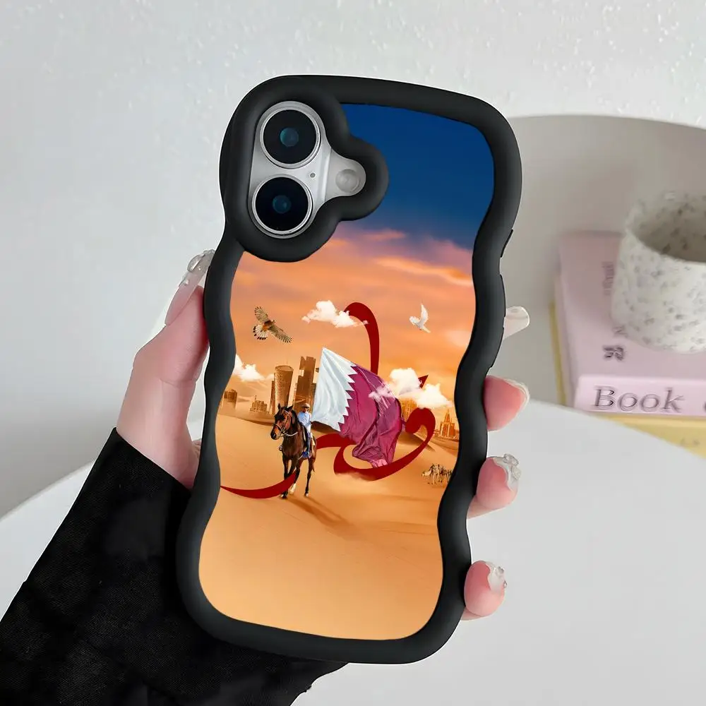 Чехол для телефона с флагом Катара для iPhone 17 16 15 14 13 12 11 Air Pro Max Plus, черный, из мягкого ТПУ, с волнистым краем