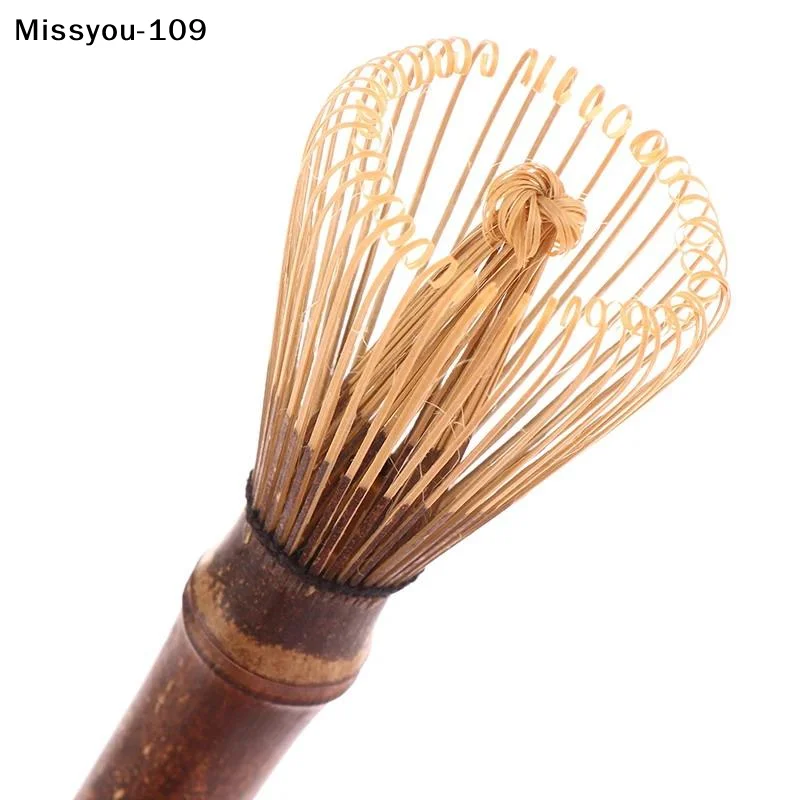 Batidor Matcha de mango largo de estilo japonés: una herramienta de té de bambú hecha a mano para preparar a Matcha y ceremonias de té tradicionales