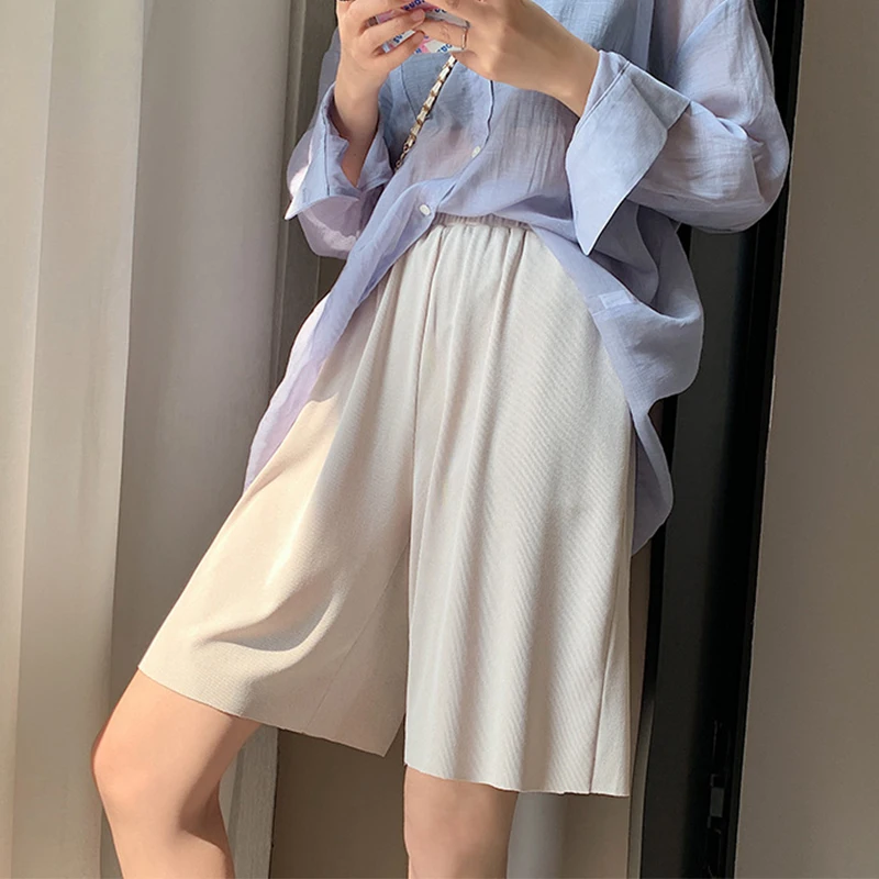 1pcs Girls Seamless Ice Silk Shorts Summer Casual Gym Running Yoga Short Pants Women's Females Loose Breathable High Waist Short