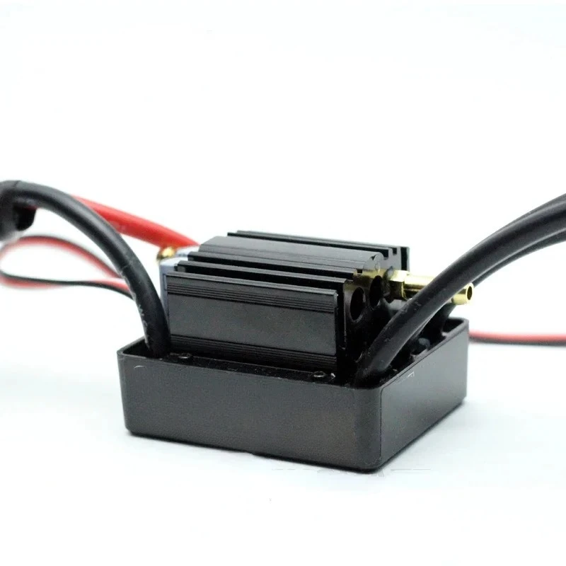 

Контроллер скорости для бесщеточных электродвигателей с водяным охлаждением