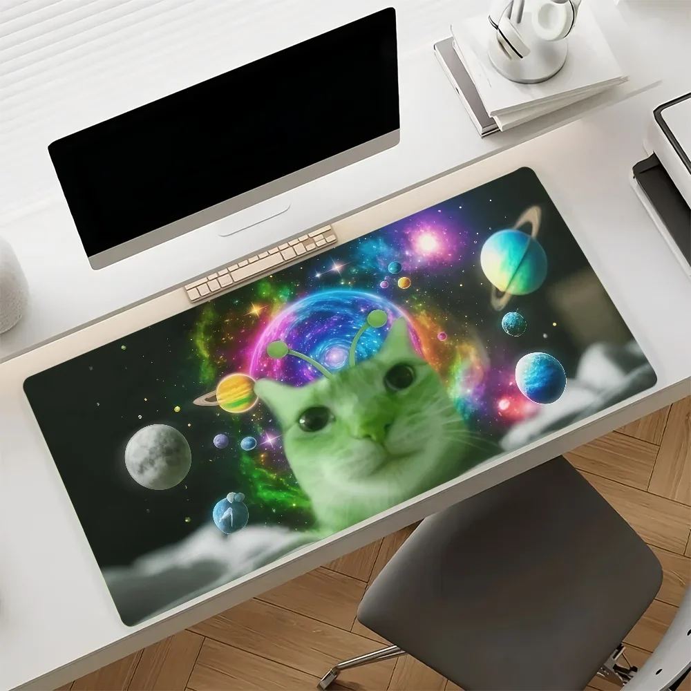 Green Alien Cats In Space Mouse Pad Anti Slip Rubber Edge Locked Thickened Laptop Gaming Desk Mat