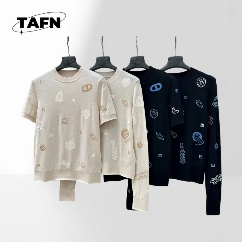 

Модный вязаный свитер с круглым вырезом для мужчин, вневременной стиль для любого гардероба, удобный пушистый вязаный свитер для женщин AI1002