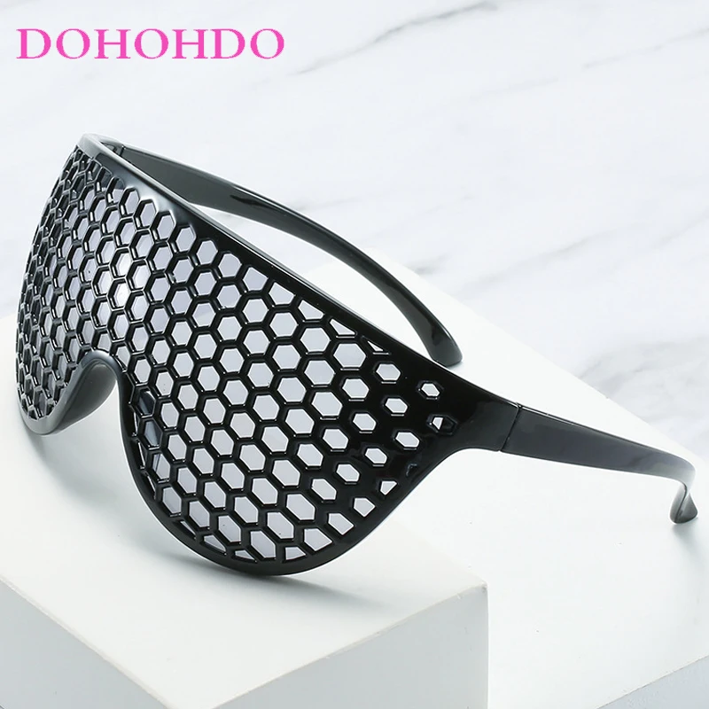 

Vintage Oversized Punk One-Piece Honeycomb Women Sunglasses Trend Hip-hop Men Sunglass Outdoor Travel Party Goggles Unisex UV400