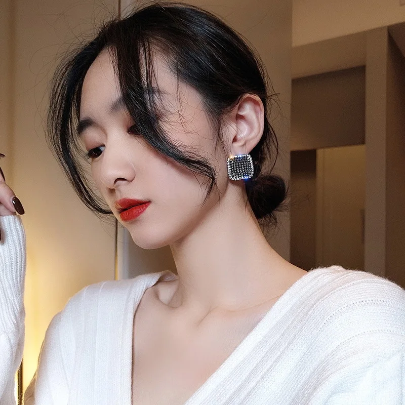 Fashion Geometric Stud Earrings for Women Girls 2022 New Rhinestone Simple Elegant Party  Gifts Trendy Jewelry