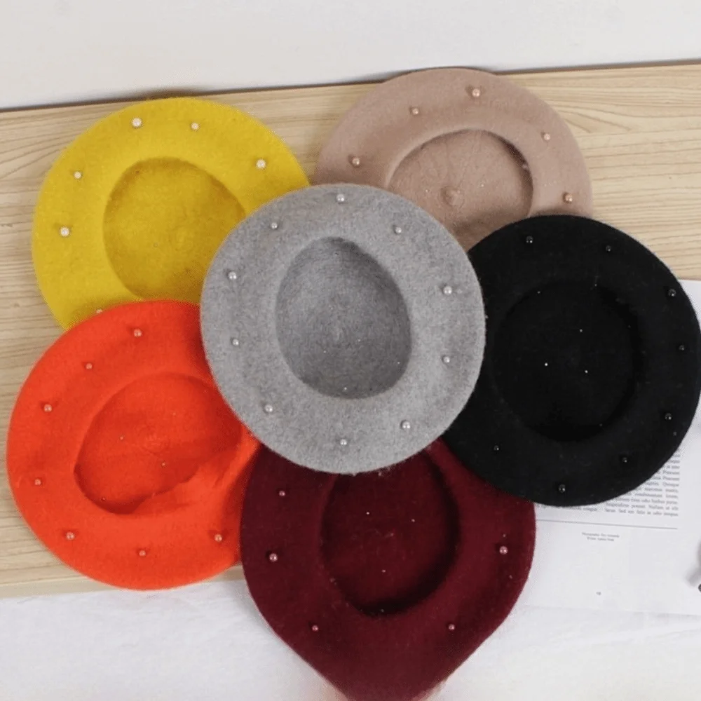 

Fashion Pearl Children's Beret Solid Color Warm Baby Wool Hat Korean Style Thicken Painter Hat Baby