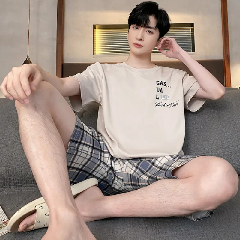 Männer Pyjamas Kurzarm Shorts Baumwolle Sommer Dünne Plus Größe Teen Loungewear Rundhals Pullover Plaid Shorts Easy Wash Pyjamas