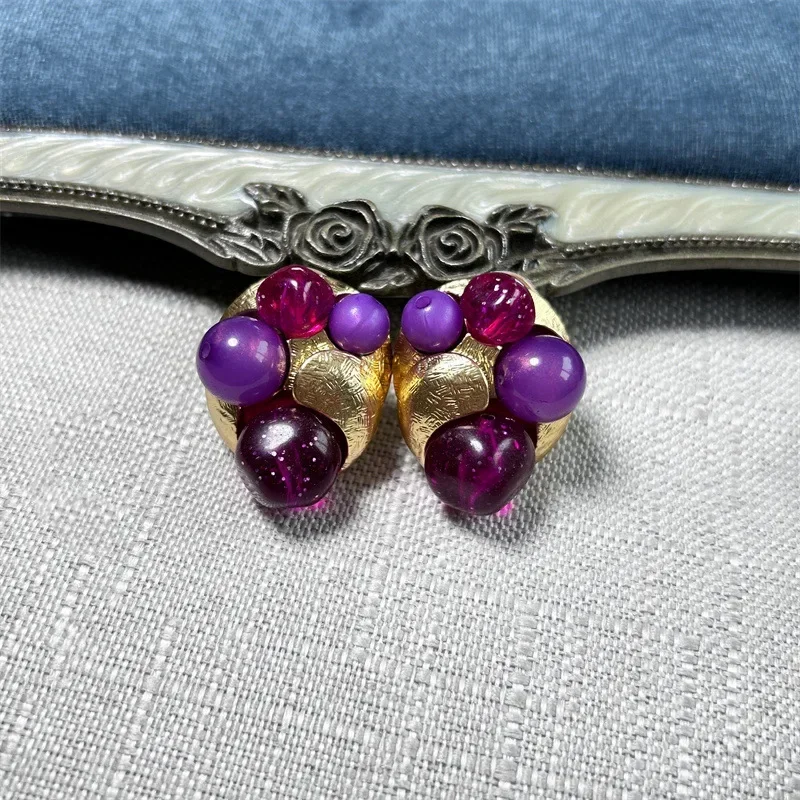 

VKVVA Vintage Elegant Colorful Gradient Lavender Purple Glass Bead Studs or Clip-on Earrings for Women