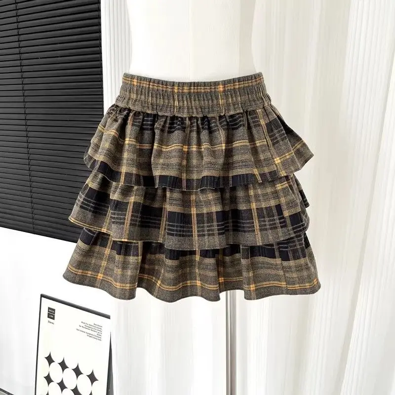 

Korean Commuter Autumn New Women's Contrast Color Spliced Ruffles Plaid Elastic High Waist Fashion Sweet Loose Short Skirts