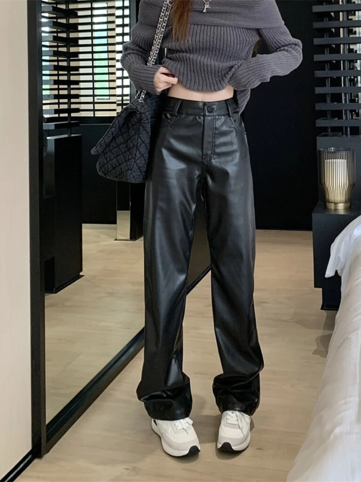 High Waist Wide Leg Bla PU Leather Straight Leg Pants for plus Size Women Casual Trousers Long Pants Pear aped Body