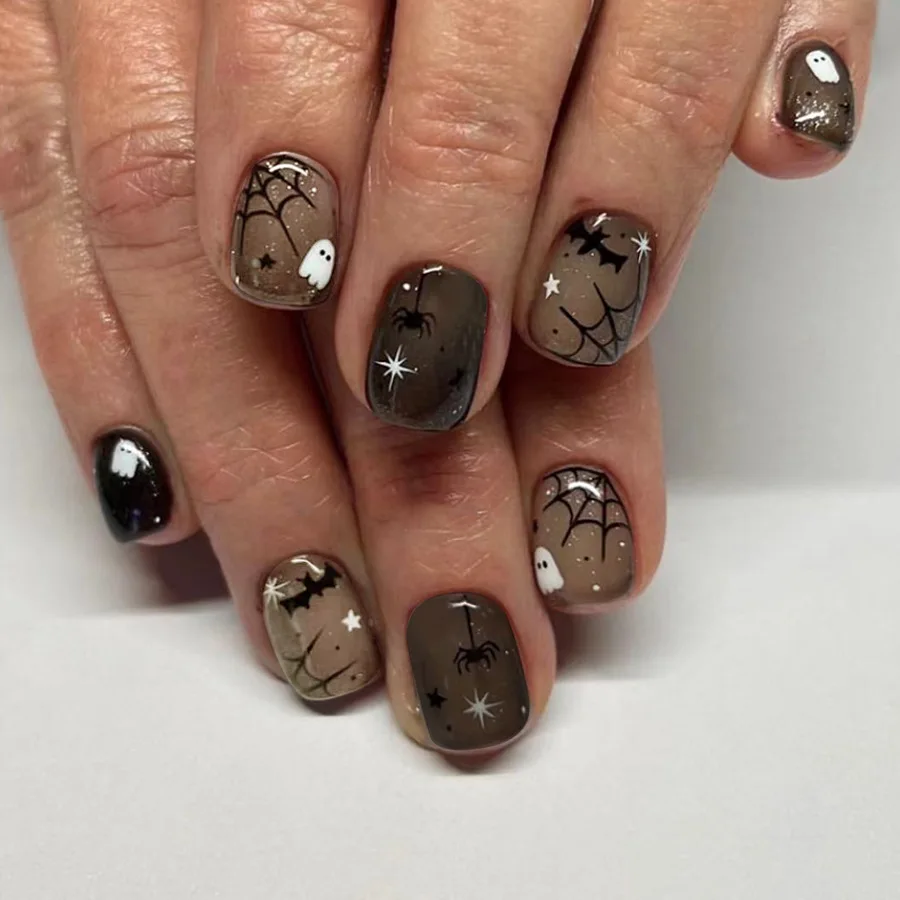 

24pcs Halloween Spider Web Ghost Bat Glitter Black Series Short Square Press-On Nails Holiday Design Shiny Finish False Nails