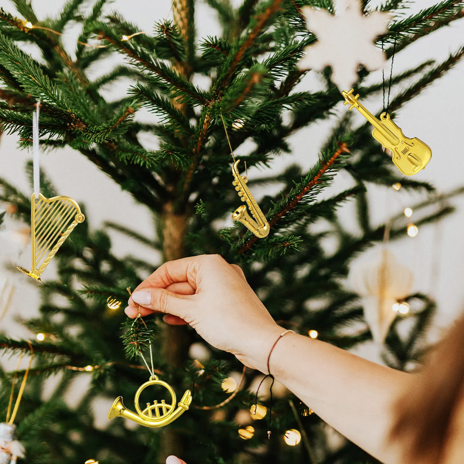 14pcs Christmas Tree Decorations Miniature Xmas Mini Instruments Ornament Party Favors Tiny Musical Instruments Kit Dollhouse