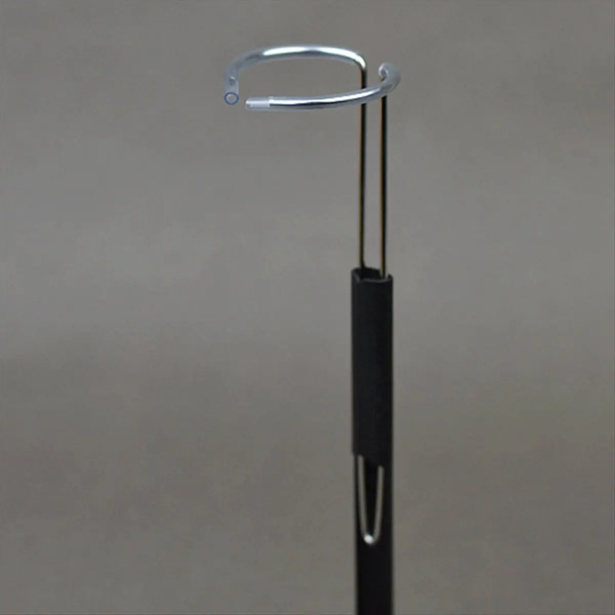AA77 NEW Doll Stand, Black Doll Stand, Suitable for Dolls and Figures About 12 Inches