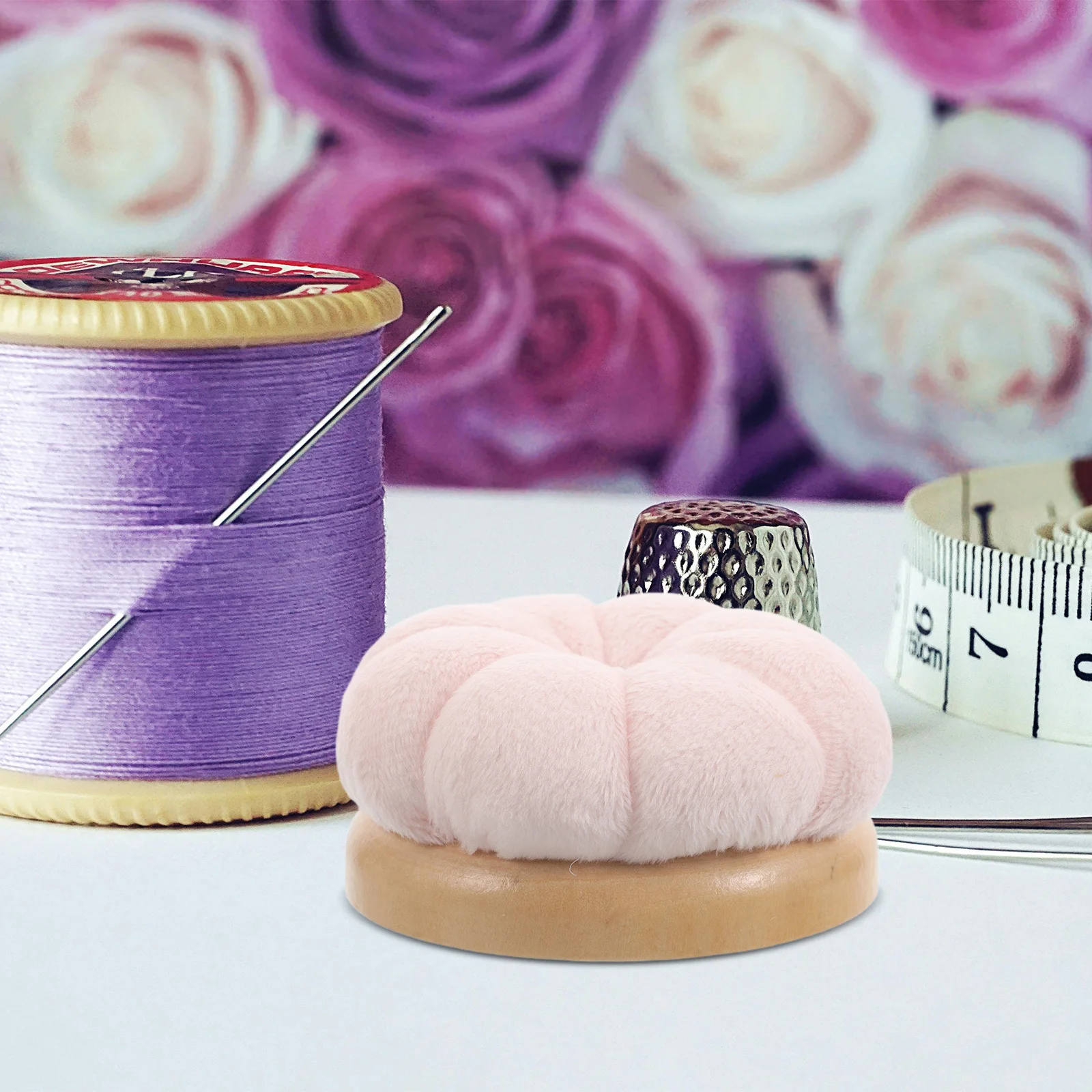 

2Pcs Sewing Needle Pincushions Adorable Pumpkin Shape Soft Fabric Needleholder for Organizing Pins Portable Craft Sewing Tool