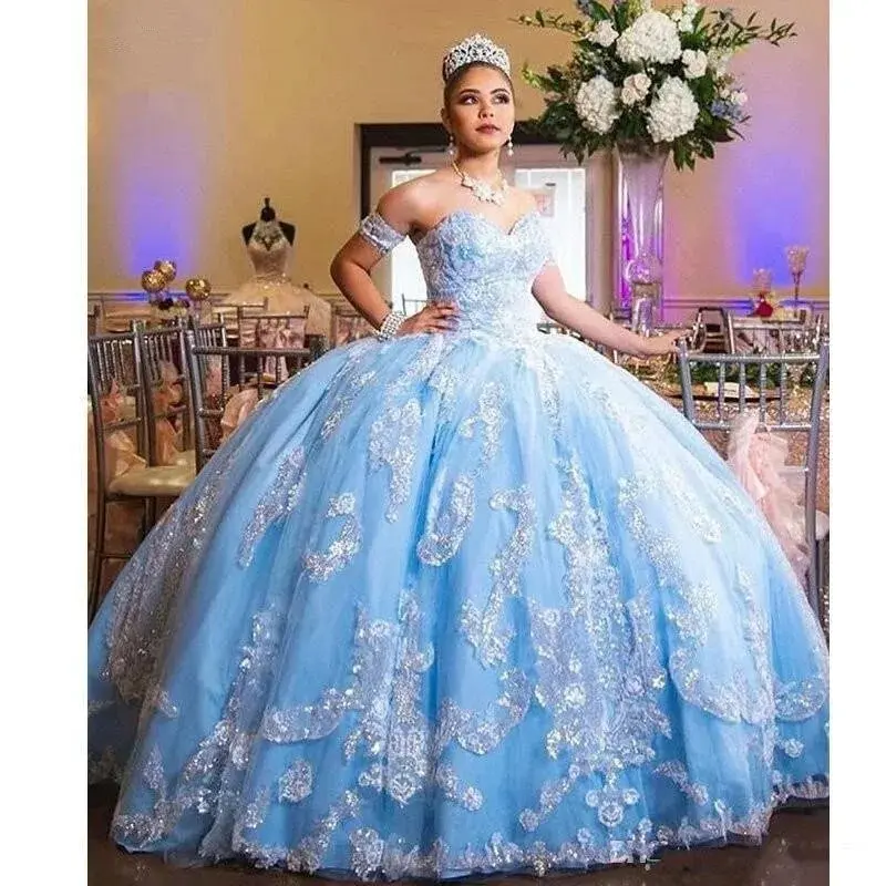 Quinceanera ชุดโบว์ Vestidos De พรหมชุดคริสตัล Tulle Ball Gown หวาน 16 ที่กําหนดเอง