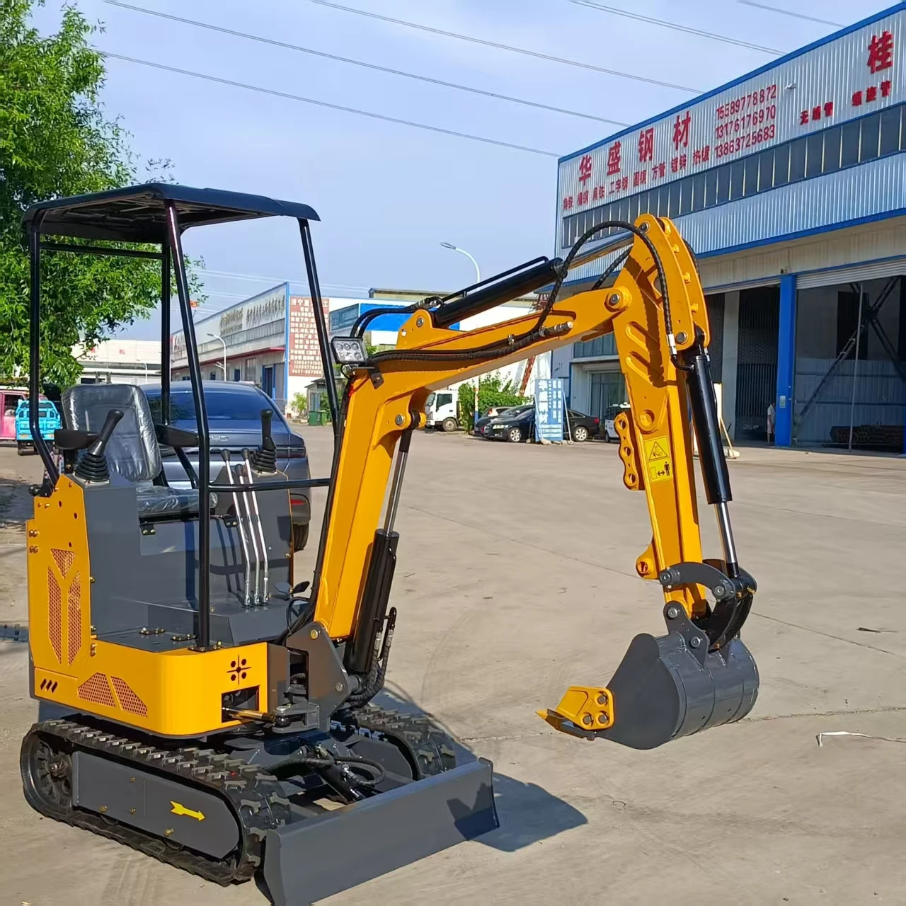 مبيعات المصنع مباشرة حديقة جرار مخصص CE Epa Euro 5 حفارة زاحفة جرارات زاحفة زراعية للبيع