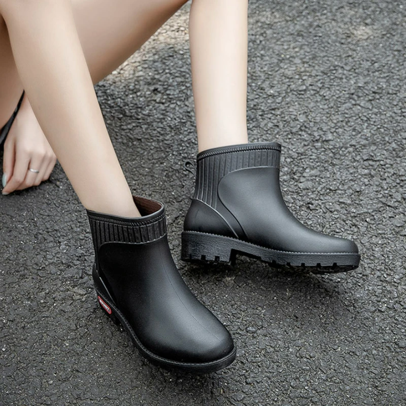 Water Boots Woman Rain Ankle Rubber Shoes Women Work Garden Galoshes Waterproof Chunky Rainboots Footwear Botas De Lluvia Mujer