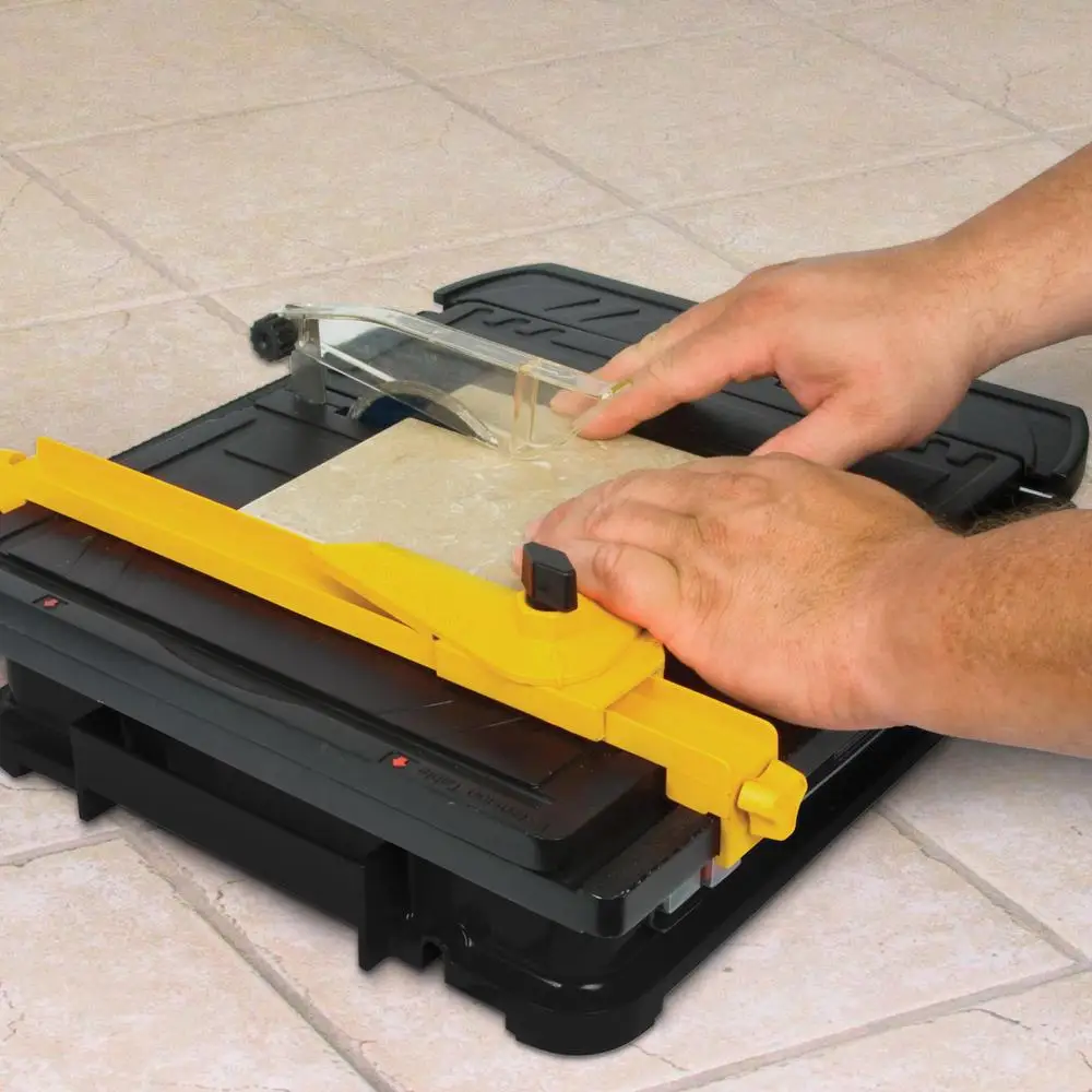 22400Q 3/5 HP Torque Master Tile Saw 4-Inch,Black/Yellow