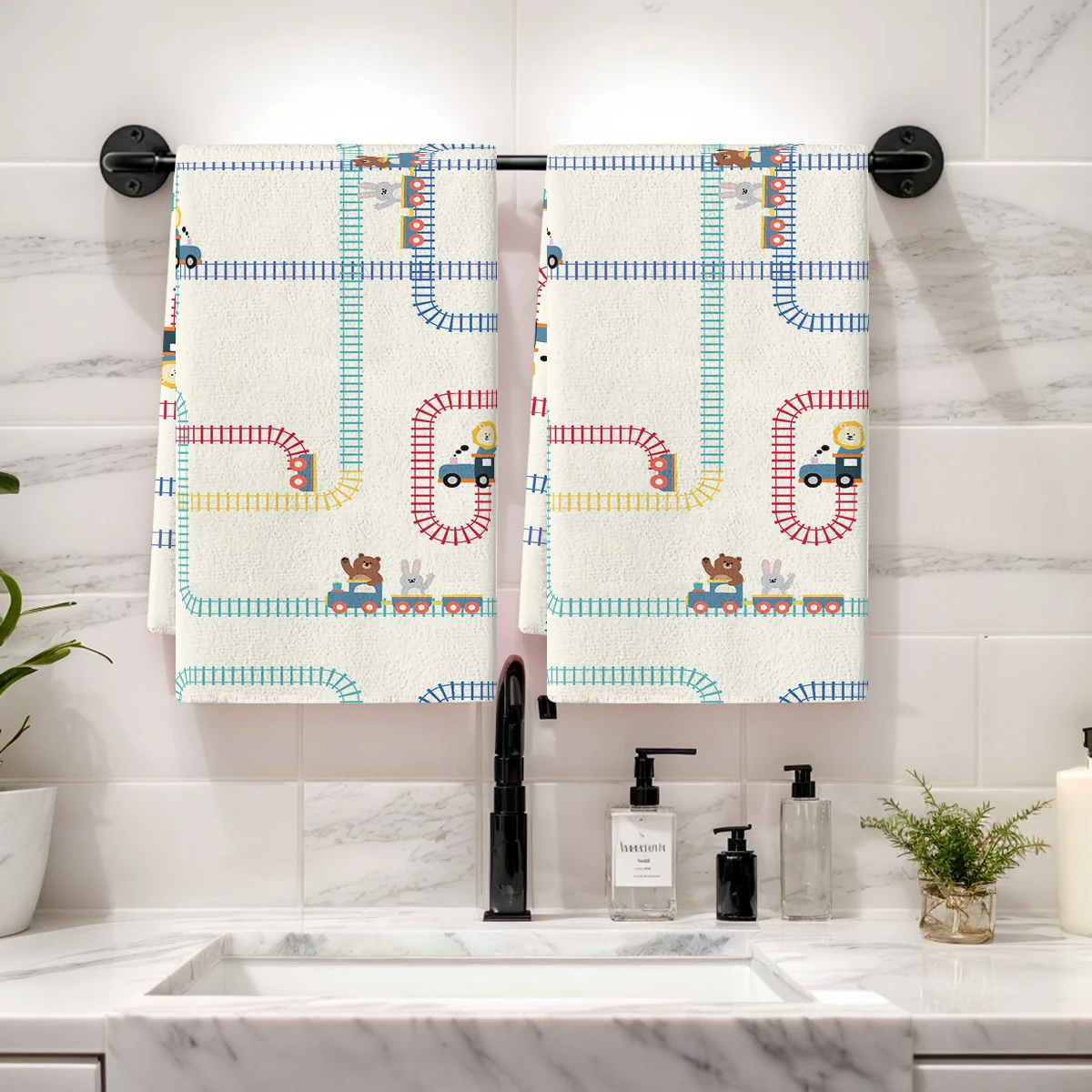 

Cute Circus Bear Pattern Polyester Dish Cloth - Machine Washable Kitchen Cleaning Cloth for Daily Use