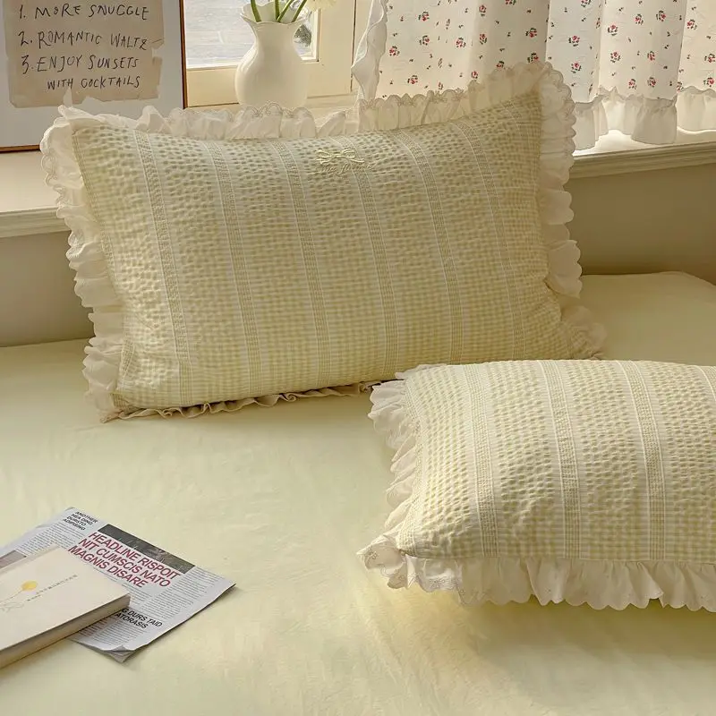 2Pcs Ruffled Lace Edge Pillowcases Soft Breathable Seersucker Gingham Striped Light Yellow Pillow Covers For Bedroom Bedding