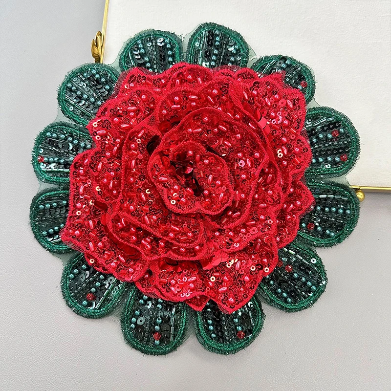 Rosso e verde pieno di strass rosa industria pesante corpetto esagerato rosa fai da te temperamento vestito abbigliamento gonna accessori decorativi