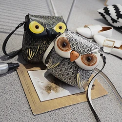 Women Shoulder Bag Buckle Cute Owl Crossbody Bag for Summer Party Shopping