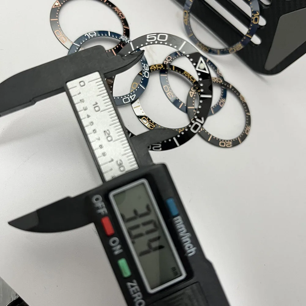 جديد 38 مللي متر * 30.4 مللي متر إدراج سيراميك عالي الجودة مناسب لملحقات ساعة الحركة الأوتوماتيكية 40 مللي متر NH35 NH34