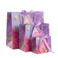 1 Pcs Holiday Party Gift Bag Paper Bag with Handle Gift Colored Paper Bags With Special Desigh