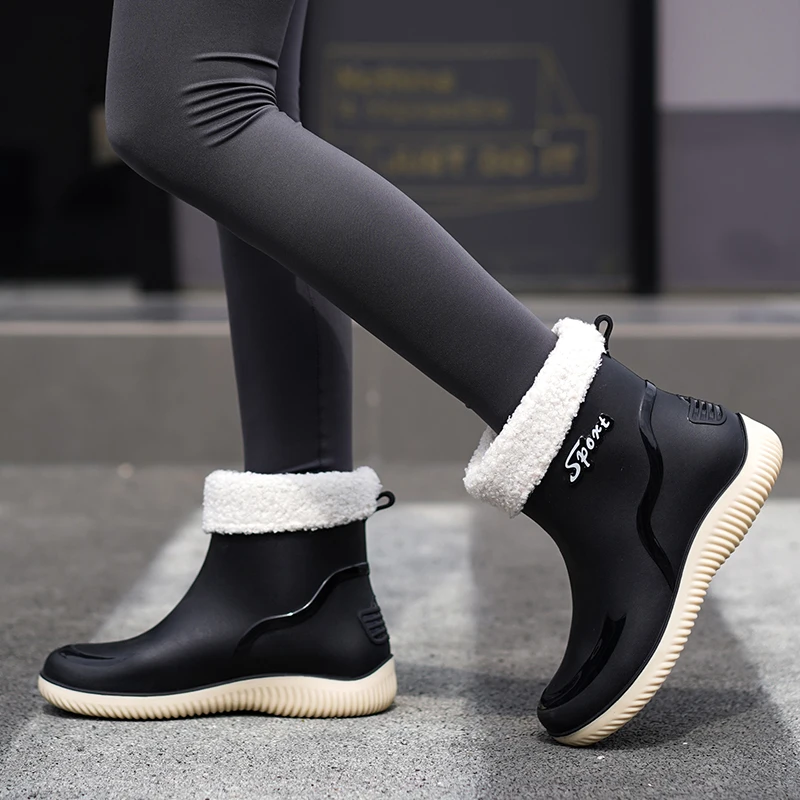 2024 New Women\'s Rain Shoes Winter Cotton and Velvet Medium Tube Rain Boots Work Non-slip Fashion Rubber Shoes Adult Water Shoes