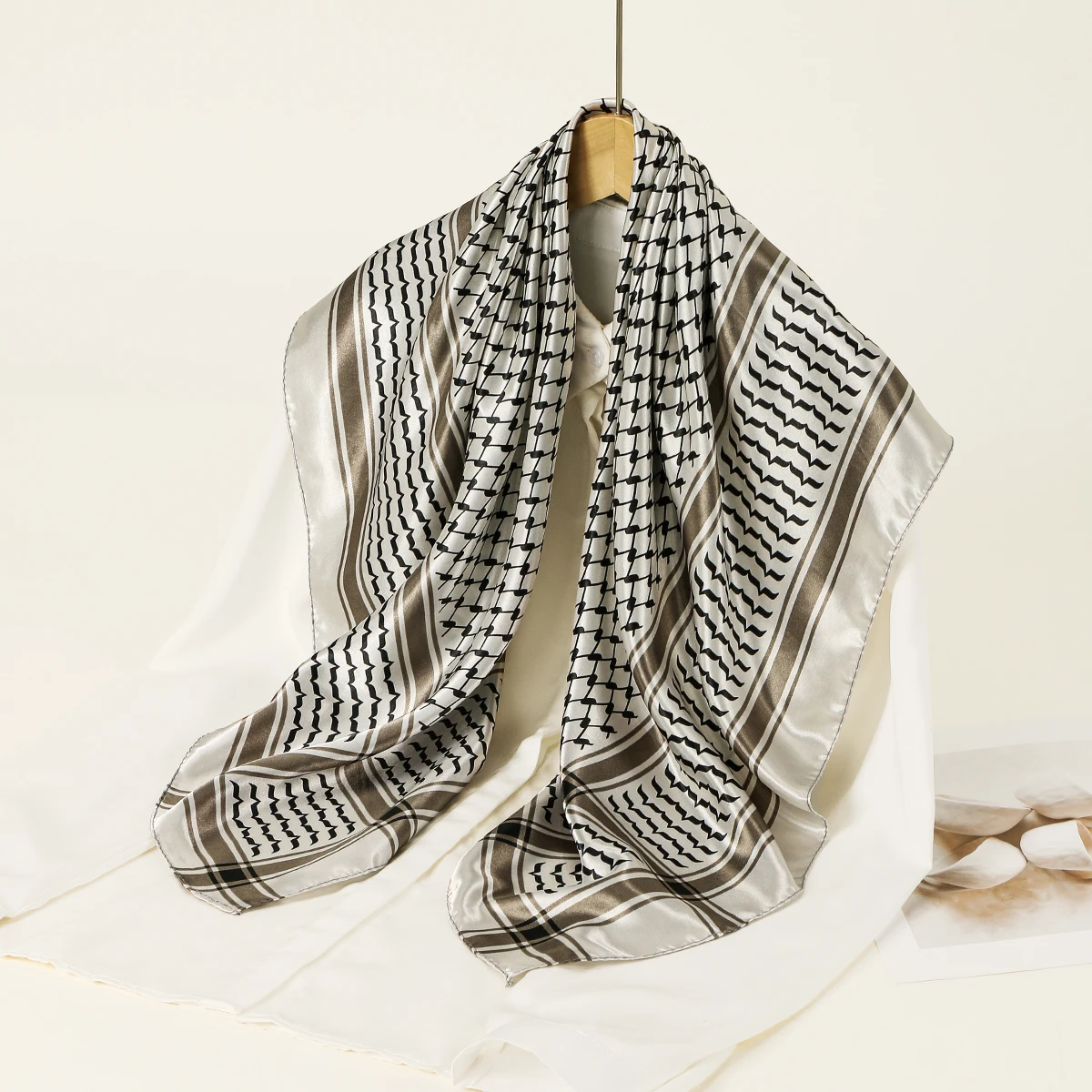 90*90cm Arabic Satin Silk Square Scarf  Women Muslim Hijab Shawls Headscarf Ladies Elegant Casual Headband Hair Scarf image 3