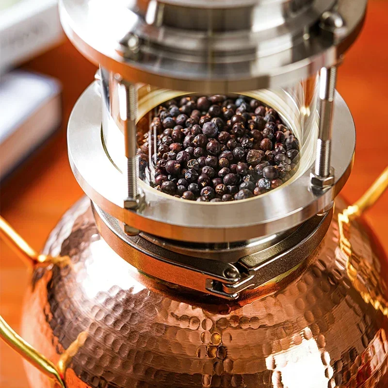 

5L Household Small Pure Dew Ancient Distillation Machine Gin Berry Gin T Pure Copper Gin Purifier Distillation EquipmentHot Sale