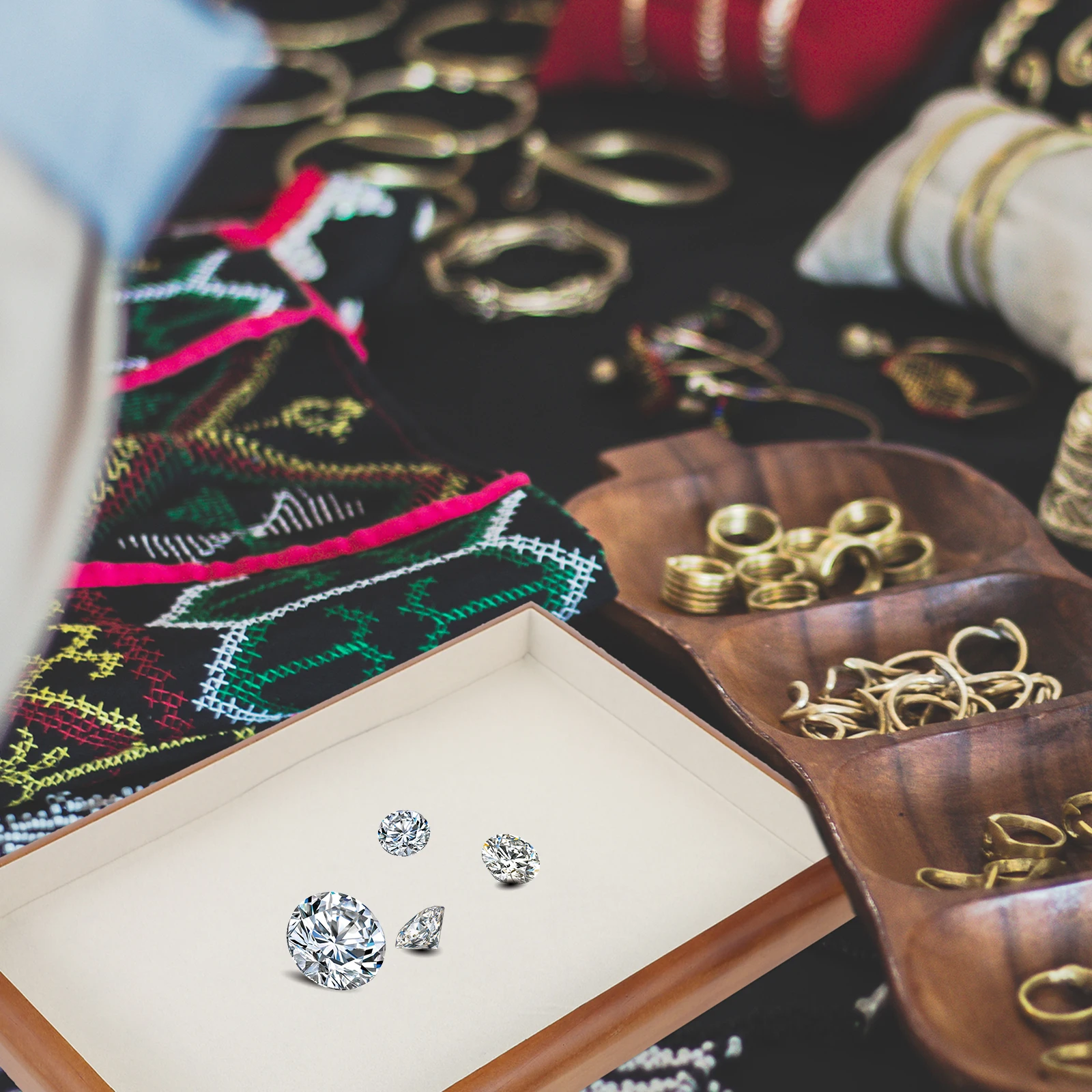 

Walnut Jewelry Jewelry ganizer Small Size Walnut Wood Ring Holder Necklace Earrings Bracelet Storage Display ganizer