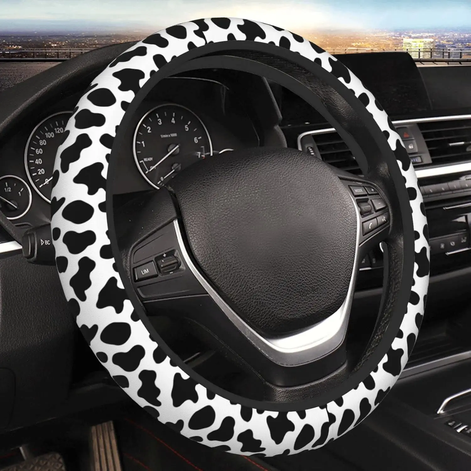 Black and White Cow Print Auto Car Steering Wheel Cover Universal 15 Inch Neoprene Interior Decor Protection Accessories