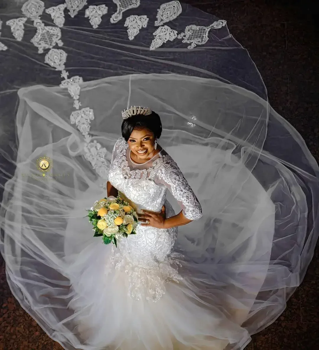 فساتين زفاف حورية البحر بيضاء على الطراز العربي مخصصة بأكمام طويلة بالإضافة إلى حجم سويب تراين حديقة البلد رداء حفلات الزفاف