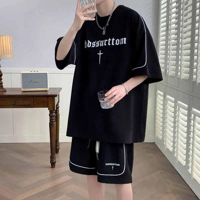 teenager Short-sleeved T-shirts male summertime Men suit Korean version loose A handsome set quick-dry ventilate tracksuit men