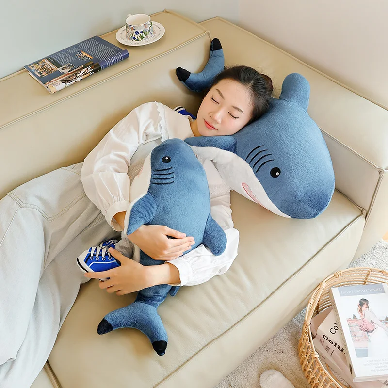 ตุ๊กตาฉลามเซี่ยงไฮ้จิง ตุ๊กตาชานม ตุ๊กตานินจา ตุ๊กตาลิงยาง ตุ๊กตาจระเข้ ตุ๊กตาบอมเบอร์ ของเล่นตุ๊กตาผ้าเนื้อนุ่ม หมอนอิง ของขวัญสำหรับเด็ก