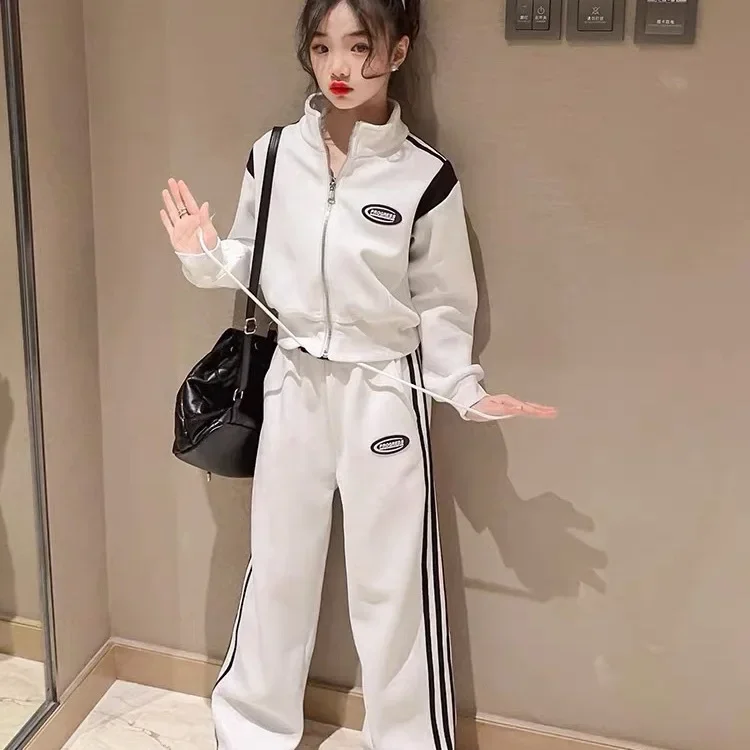 بدلة رياضية أنيقة غير رسمية للأطفال مجموعة الخريف 2024 تصميم جديد للأطفال المتوسط إلى الكبير النسخة الكورية طقم مكون من قطعتين