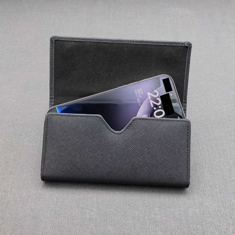 

D2 Custom-Made Leather Case For Apple iPhone 16 Pro Max