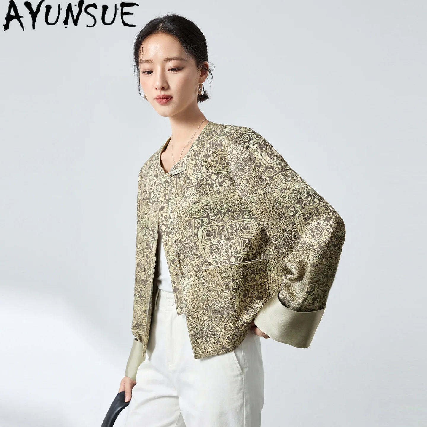 AYUNSUE Mulberry Silk Wool Blend Woman Tops Chinese Printed Long Sleeve Tops Autumn Frog Button Women Clothes 2026 Tops De Mujer