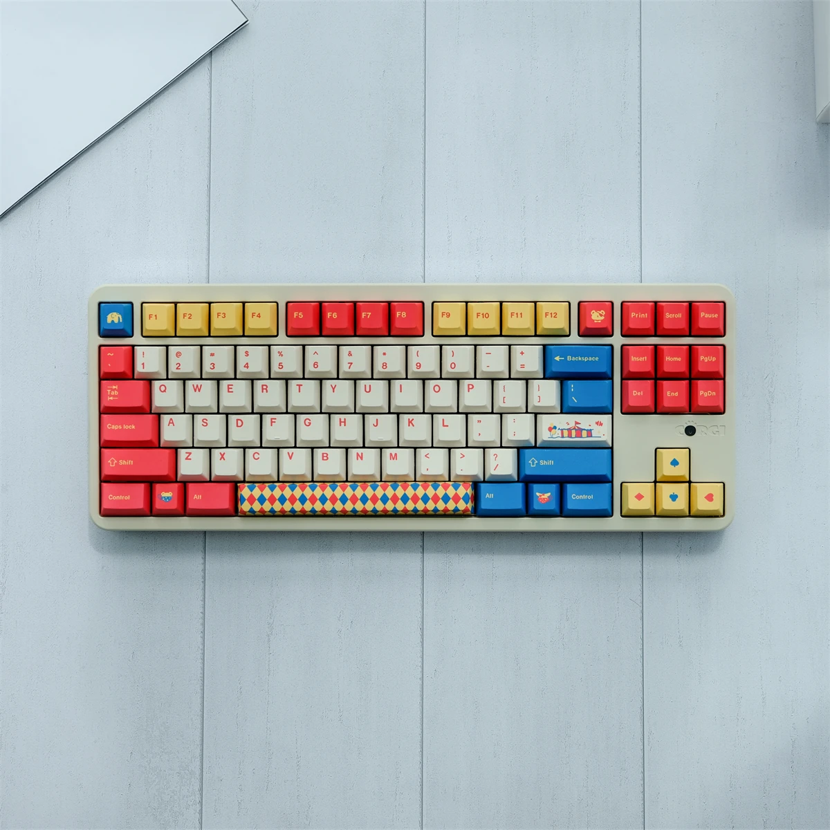 Imagem -02 - Teclas Gmk Circo Pbt Keycaps Cereja Perfil Inglês Sublimação de Tinta Gmk Keycap para mx Switch Teclado Mecânico Gk61 Cmmk 129