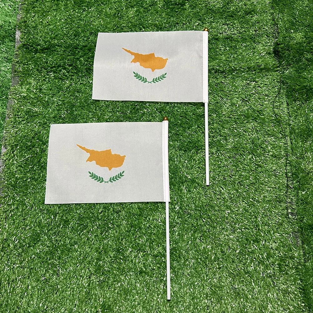 (SKY FLAG) Zypern-Handflagge, 10/20/50 Stück, 21 x 14 cm, Zypern-Handflaggen zum Schwenken mit Kunststoffstange für Sportveranstaltungen und zur Dekoration von Wohnräumen. – Detail 3
