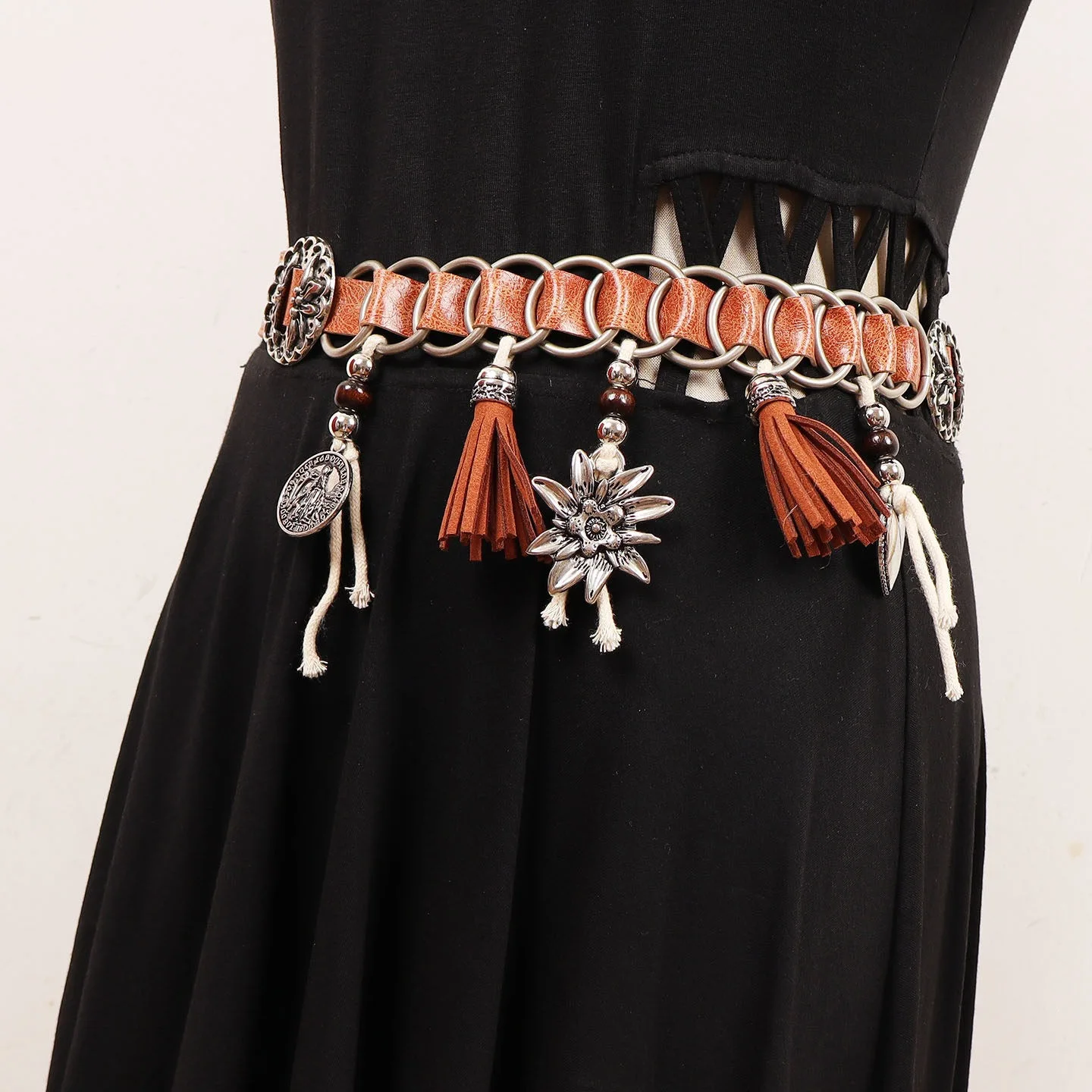 Retro Ethnic Style Women Corset Belt Hand Woven Multicolor Tassel Leather Belt With Metal Pendant Bohemian Decorative Waist Belt