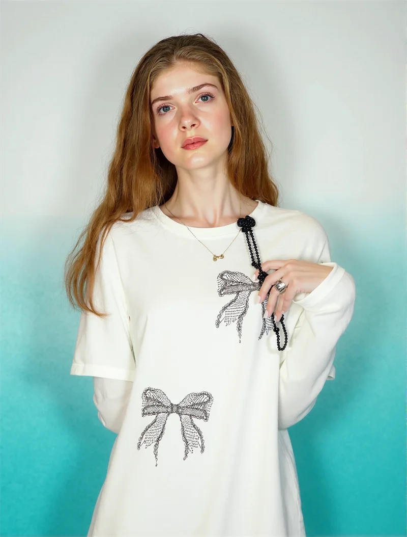 Camisetas Femininas de Manga Comprida para Outono, com Estampa de Raposa, Bainha Curva, Tema Festival da Colheita e Colheita de Abóboras, Design Detalhado e Nuancado, Sustentável