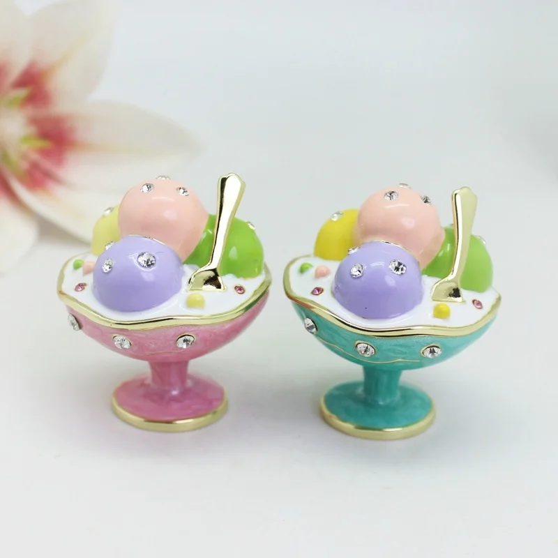 SHINNYGIFTS Ice Cream Cup Enamel Trinket Box Figurine Collectibles Hinged Jewelry Box for Mini Ring Earring Storage Unique Gift